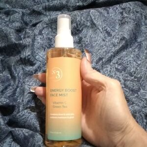 N3 Energy Boost Face Mist with Vitamin C and Green Tea